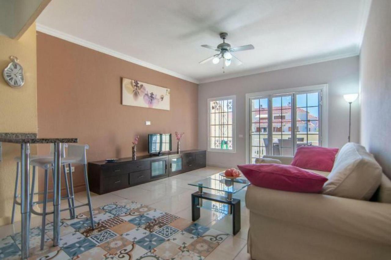 Apartament 1 Bedroom Los Cristianos Las Vistas Beach Bagian luar foto
